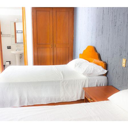 Oyo Hotel San Felipe Inn Oaxaca Zewnętrze zdjęcie